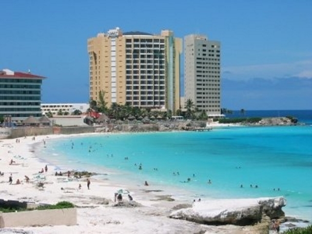  Côte de Cancun 